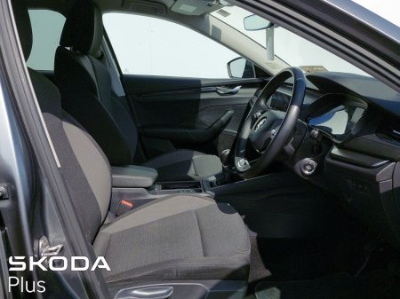 2022 Skoda Octavia - photo 23
