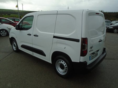 2022 Toyota Proace City - photo 7