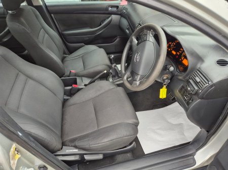 2008 Toyota Avensis - photo 10