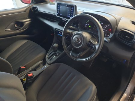 2022 Toyota Yaris - photo 11