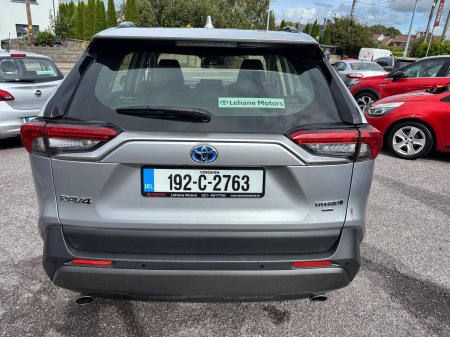 2019 Toyota RAV4 - photo 4