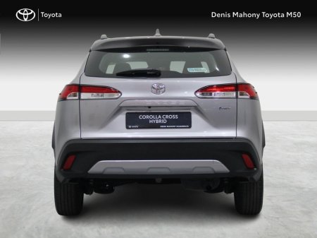 2027 Toyota Corolla Cross - photo 4
