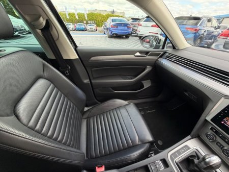 2018 Volkswagen Passat - photo 30
