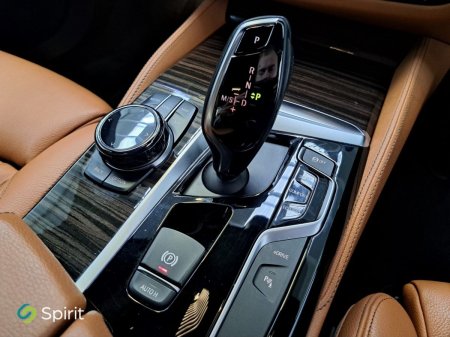 2018 BMW 5-Series - photo 19