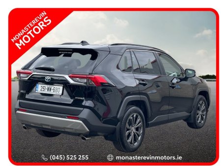 2025 Toyota RAV4 - photo 2