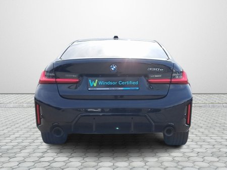 2024 BMW 3-Series - photo 10