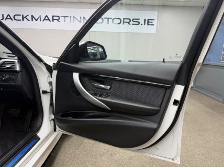2016 BMW 3-Series - photo 33