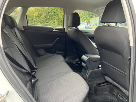 2020 Volkswagen Polo - photo 8