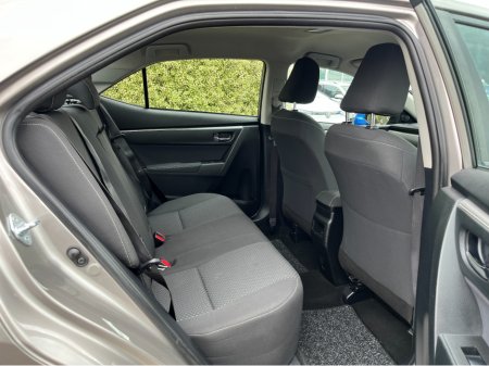 2015 Toyota Corolla - photo 9
