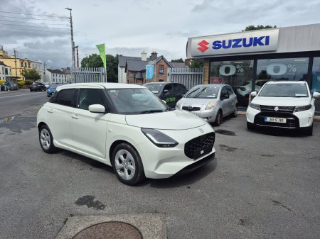 2026 Suzuki Swift - photo 2