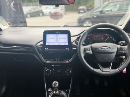 2019 Ford Fiesta - photo 2