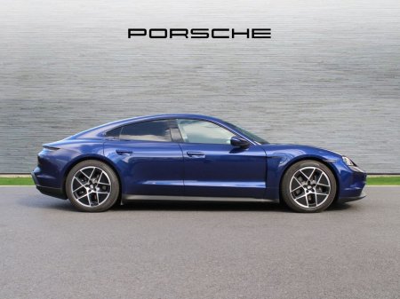 2026 Porsche Taycan - photo 4