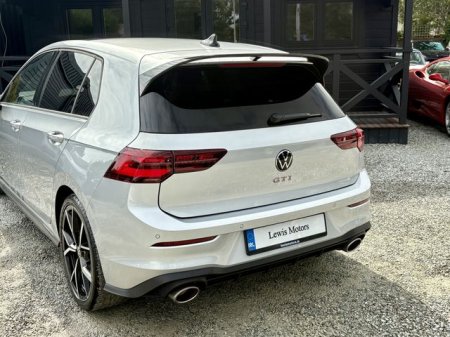 2024 Volkswagen Golf - photo 13