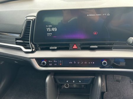 2022 Kia Sportage - photo 17