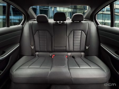 2021 BMW 3-Series - photo 17
