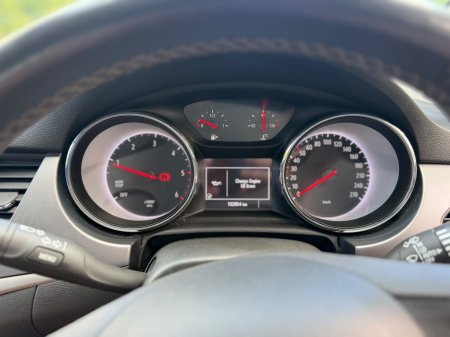 2022 Opel Astra - photo 8