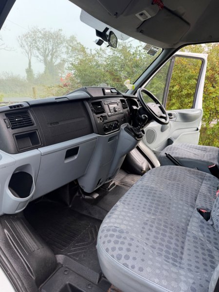 2011 Ford Transit - photo 4