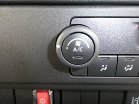 2026 Isuzu NPR - photo 20