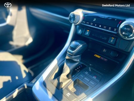 2024 Toyota RAV4 - photo 12