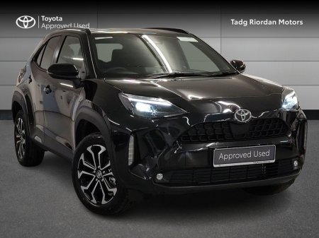 2026 Toyota Yaris Cross LUNA SPORT BI TONE