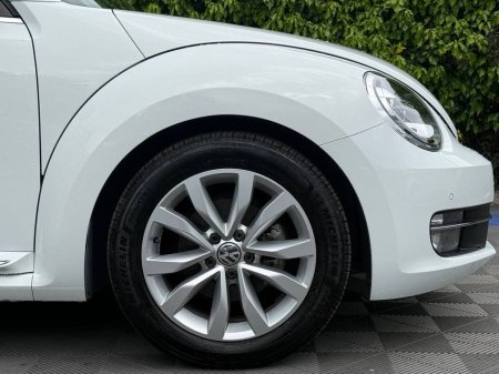 2014 Volkswagen Beetle - photo 9