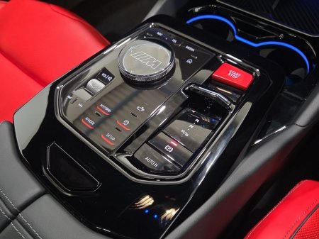 2025 BMW M5 - photo 10