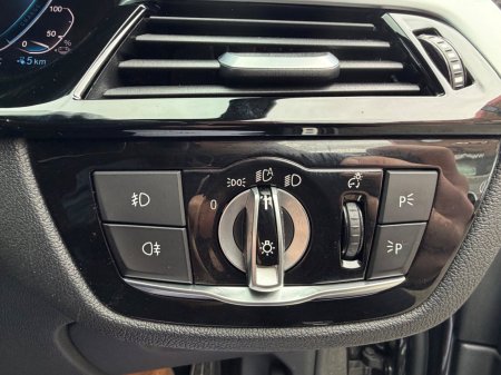 2020 BMW 5-Series - photo 27