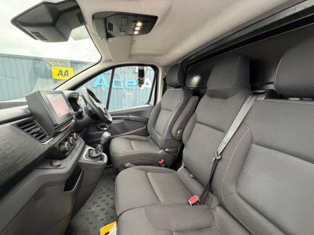 2023 Renault Trafic - photo 42
