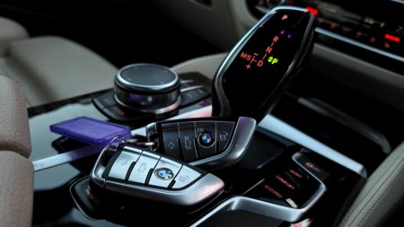 2017 BMW 5-Series - photo 40