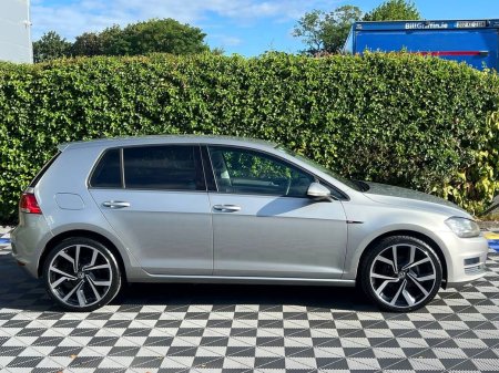 2015 Volkswagen Golf - photo 2
