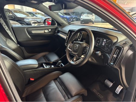 2021 Volvo XC40 - photo 9