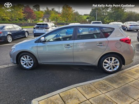 2015 Toyota Auris - photo 18