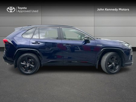 2019 Toyota RAV4 - photo 3