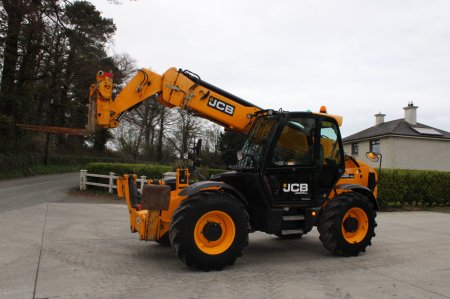0 JCB 
