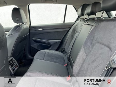 2025 Volkswagen Golf - photo 6