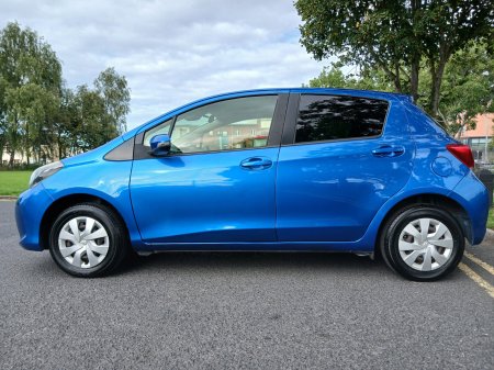 2016 Toyota Yaris - photo 8
