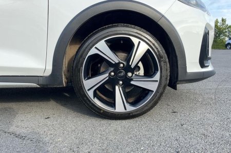 2023 Ford Fiesta - photo 8