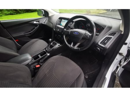 2017 Ford Focus - photo 5