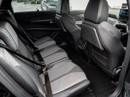 2023 Peugeot 5008 - photo 9
