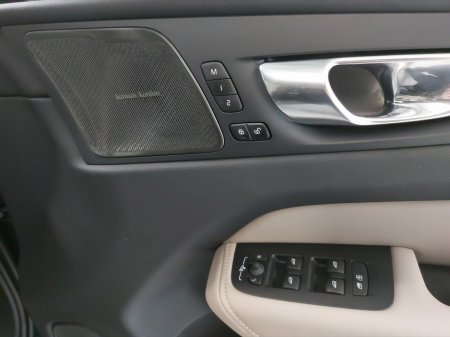 2026 Volvo XC60 - photo 24