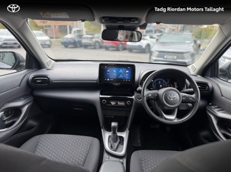 2024 Toyota Yaris Cross - photo 8