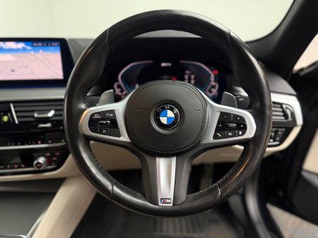 2019 BMW 5-Series - photo 16