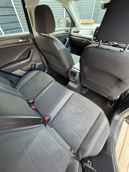 2023 Volkswagen T-Roc - photo 34
