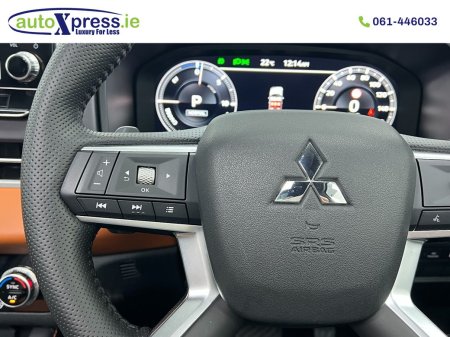 2023 Mitsubishi Outlander - photo 37
