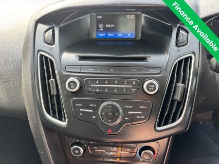 2017 Ford Focus - photo 13
