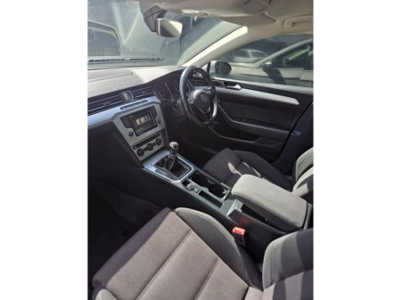 2015 Volkswagen Passat - photo 15