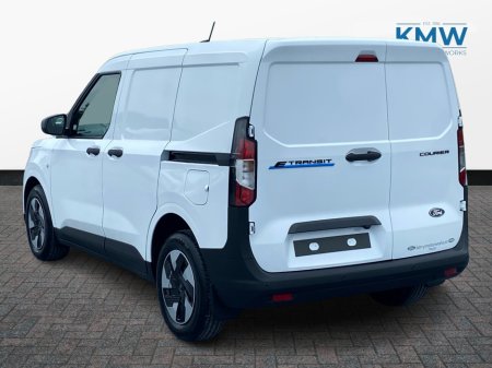 2026 Ford Transit Courier - photo 4