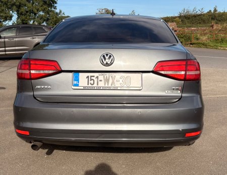 2015 Volkswagen Jetta - photo 15