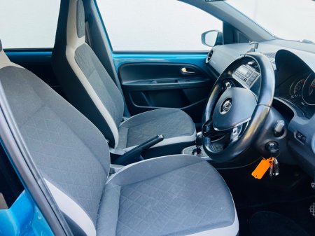 2017 Volkswagen up! - photo 16