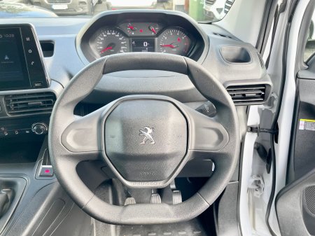 2023 Peugeot Partner - photo 8